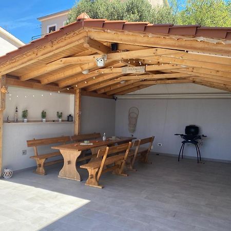 Villa Pina Tisno Apartment Zonsa 2 Pers Luaran gambar