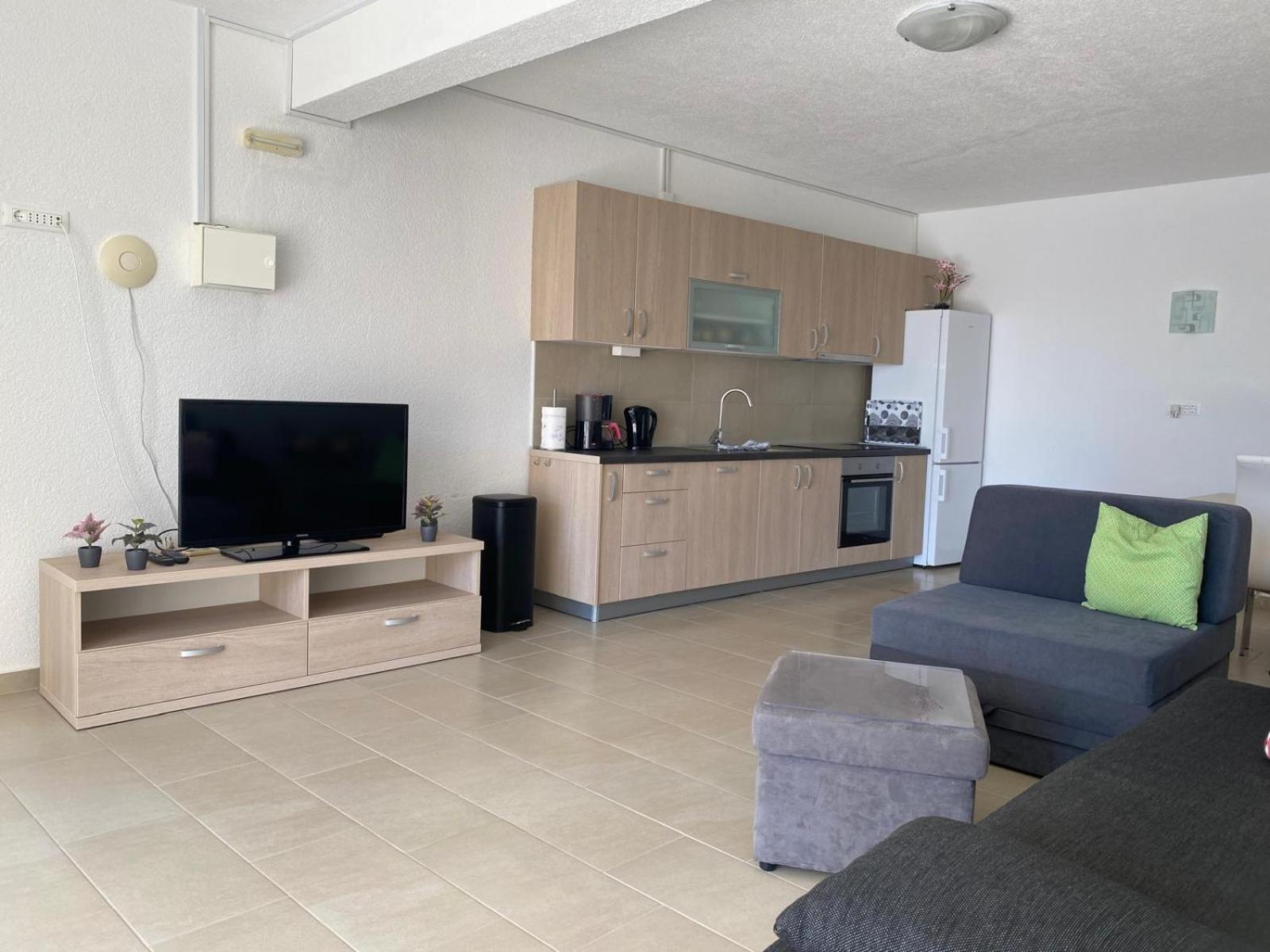 Villa Pina Tisno Apartment Zonsa 2 Pers Luaran gambar